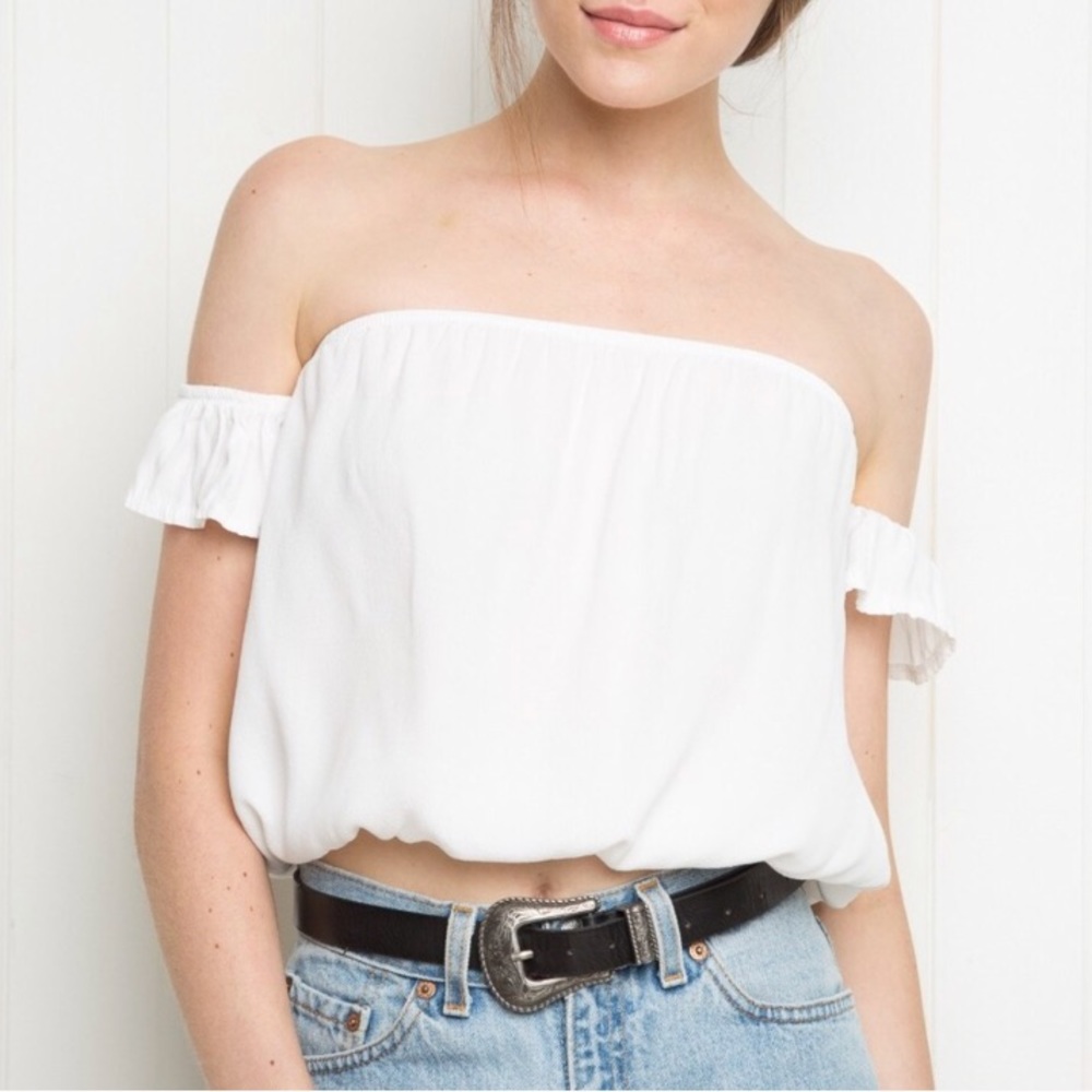 Brandy Melville off the shoulder top